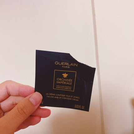 GUERLAIN オーキデ アンペリアル ザ アイ&リップのクチコミ「サンプル使い切りました。
目元口元どちらにも使える点に惹かれました。
こちらは法令線にも塗れ.....」(1枚目)