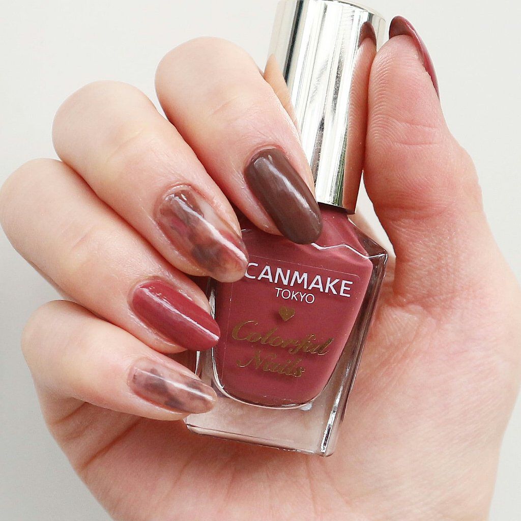 カラフルネイルズ/キャンメイク/マニキュアを使ったクチコミ(4枚目)