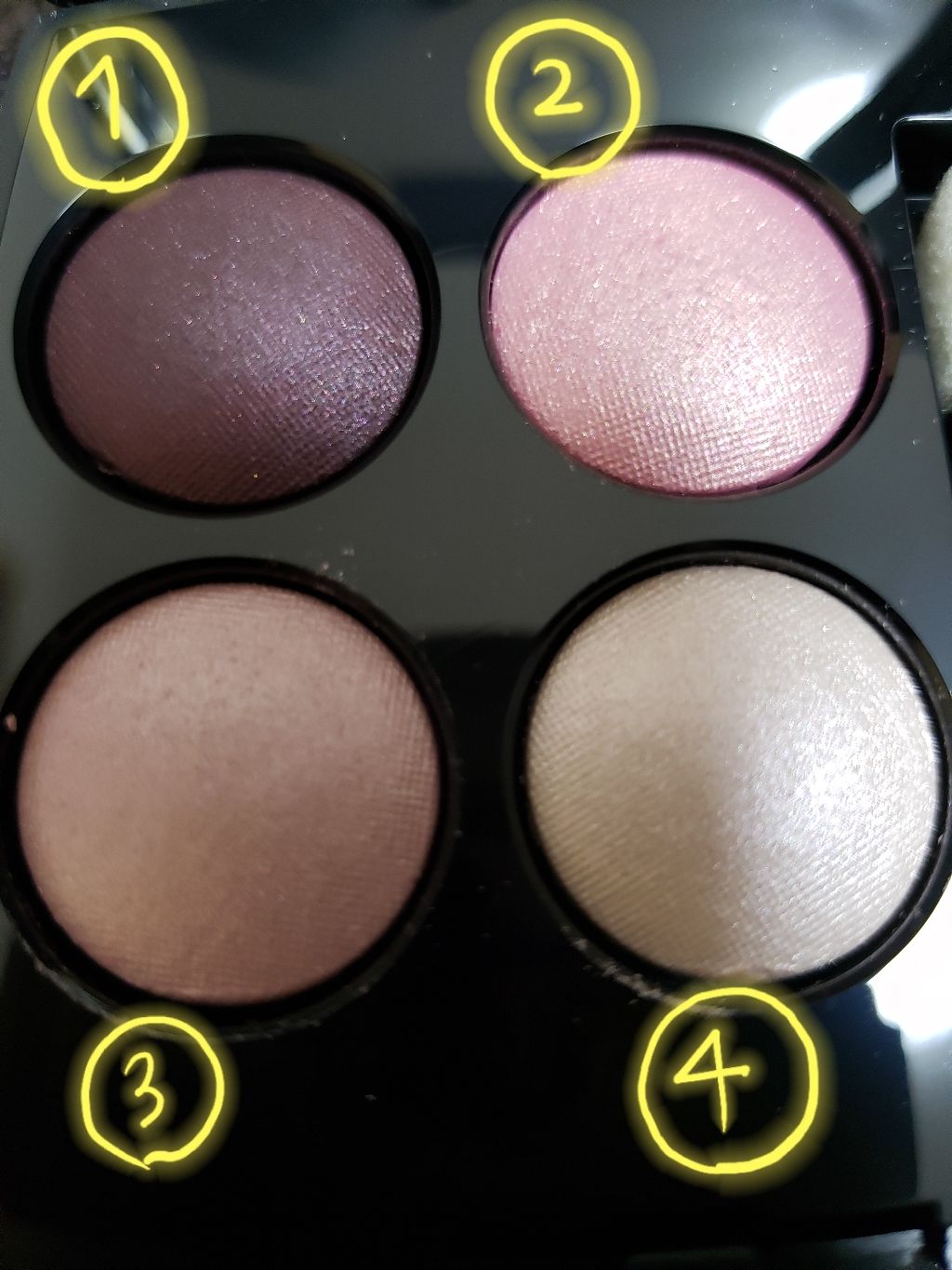 レ キャトル オンブル/CHANEL/アイシャドウパレットを使ったクチコミ(2枚目)