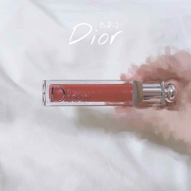 ：Dior：

アディクト ステラー グロス 759ばん

友達から誕生日プレゼントで貰ったグロス
Diorってあまり色が付かないイメージで買ったこと無かったんです😫

でも実際に付けてみたらグロスなの