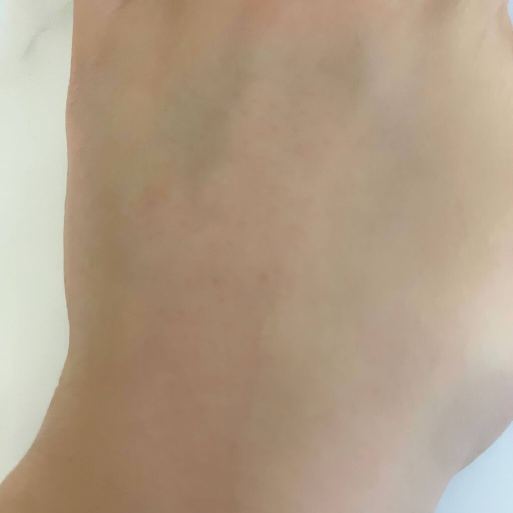 シルキー フィット/COVERMARK/パウダーファンデーションを使ったクチコミ(4枚目)