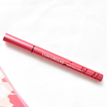 スキルレスライナー/LUMIURGLAS/リキッドアイライナーを使ったクチコミ(2枚目)