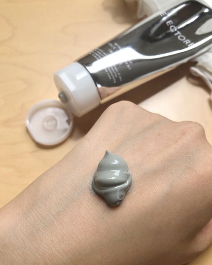 ミネラルオーレ フェイストリートメント/エレクトーレ/洗い流すパック・マスクを使ったクチコミ(2枚目)