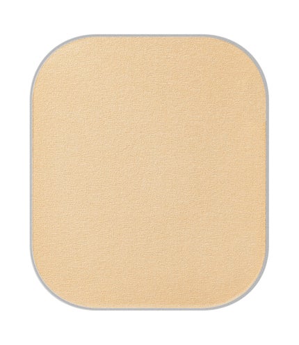 040 クールベージュ