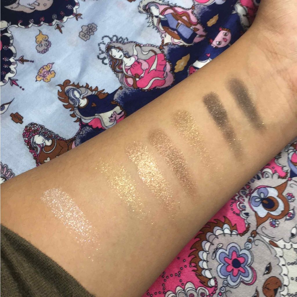 グラマラスリッチ アイパレット (クリスマスコフレ 2018)/Visée/メイクアップキットを使ったクチコミ(3枚目)