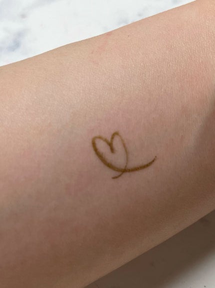 EYE OPENING LINER KHAKI/UZU BY FLOWFUSHI/リキッドアイライナーを使ったクチコミ(3枚目)