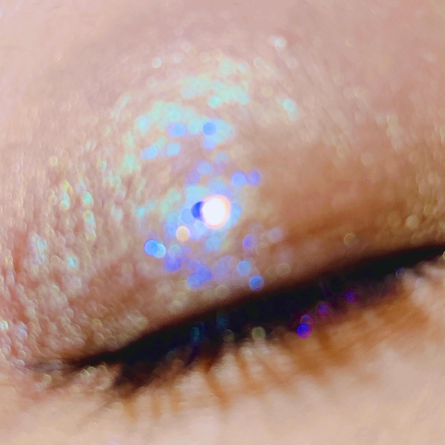 イロアソビ 4色アイパレット ＃04 人生を楽しんで/iroasobi/アイシャドウパレットを使ったクチコミ（2枚目）