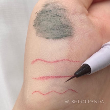 ケイト デザイニングアイブロウ3D/KATE/パウダーアイブロウを使ったクチコミ(4枚目)