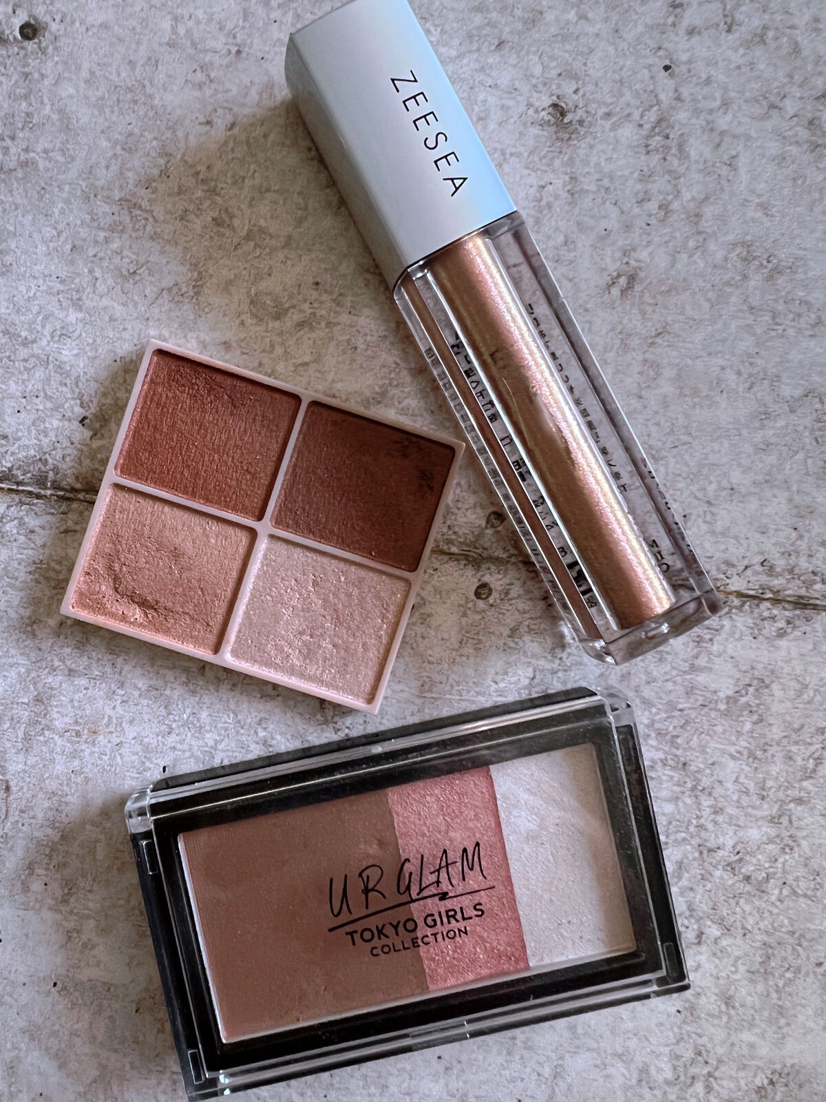 コントゥアリングパレット 01b (TOKYO GIRLS COLLECTION)/U R GLAM/シェーディングを使ったクチコミ（2枚目）