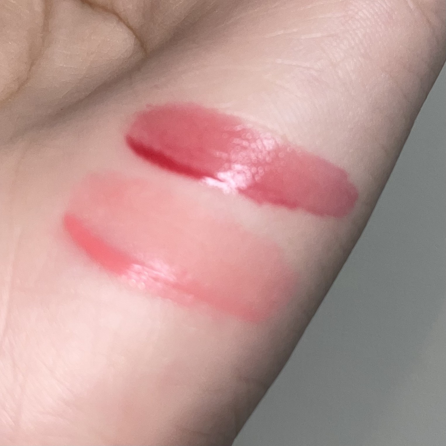 フィー ピンクオブセッションステイフィットティント/fwee/リップティントを使ったクチコミ（3枚目）