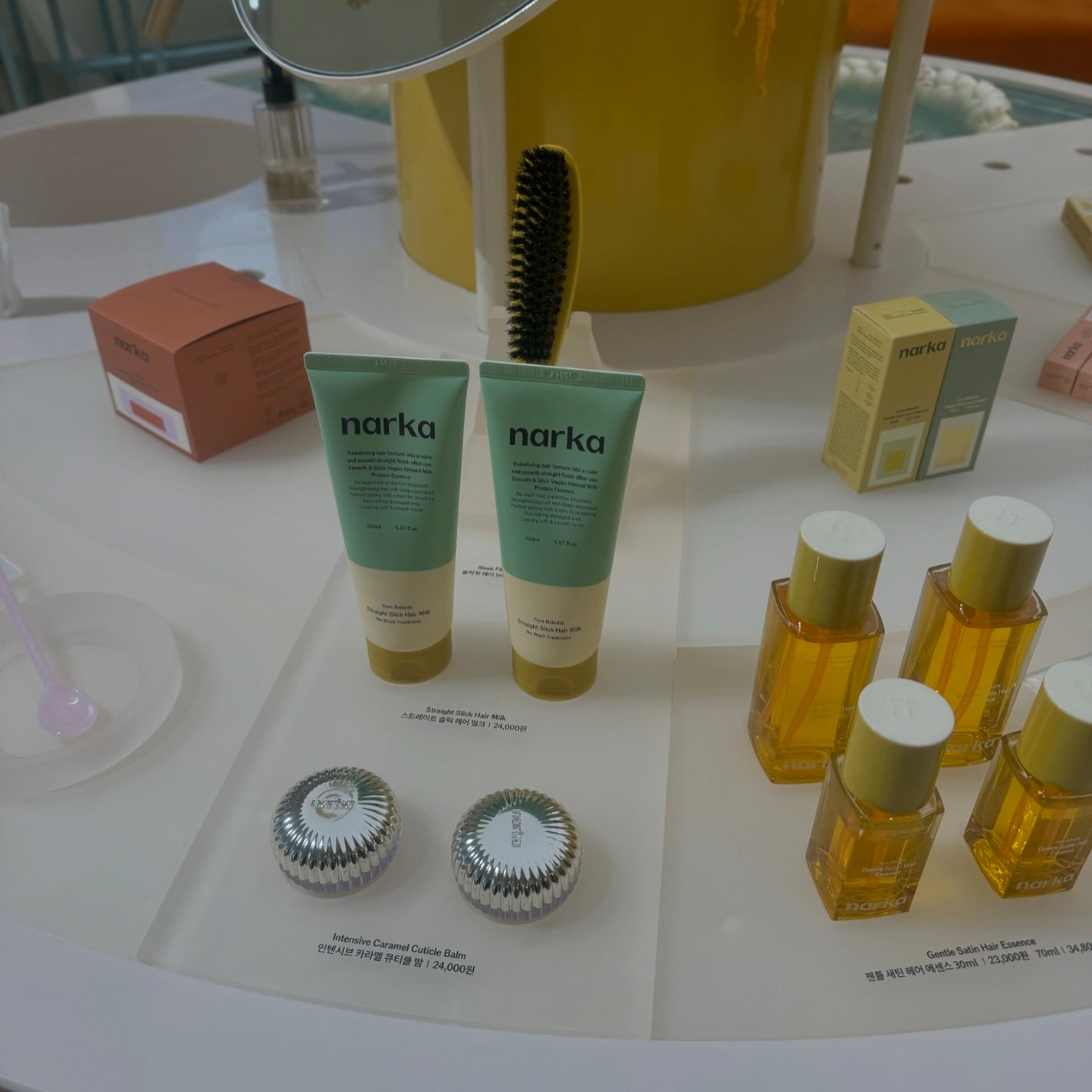 ハードフィックスヘアマスカラ/narka/その他スタイリングを使ったクチコミ(9枚目)