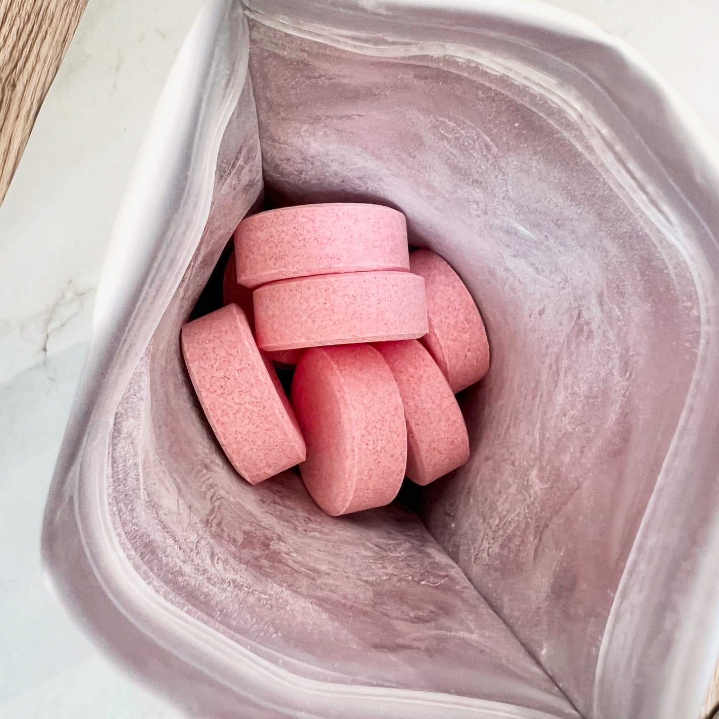 meshimase バスタブレット リフレッシュ&ジューシーなベルガモットの香り/meshimase/炭酸系入浴剤を使ったクチコミ(2枚目)