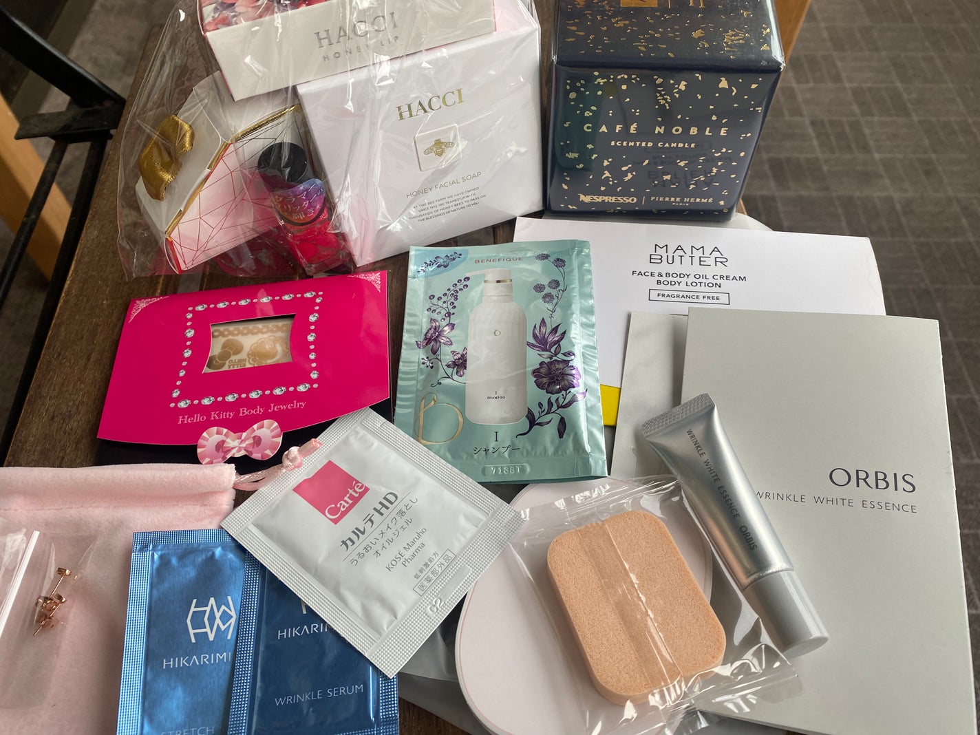 リップスティック/HACCI/リップクリームを使ったクチコミ(5枚目)