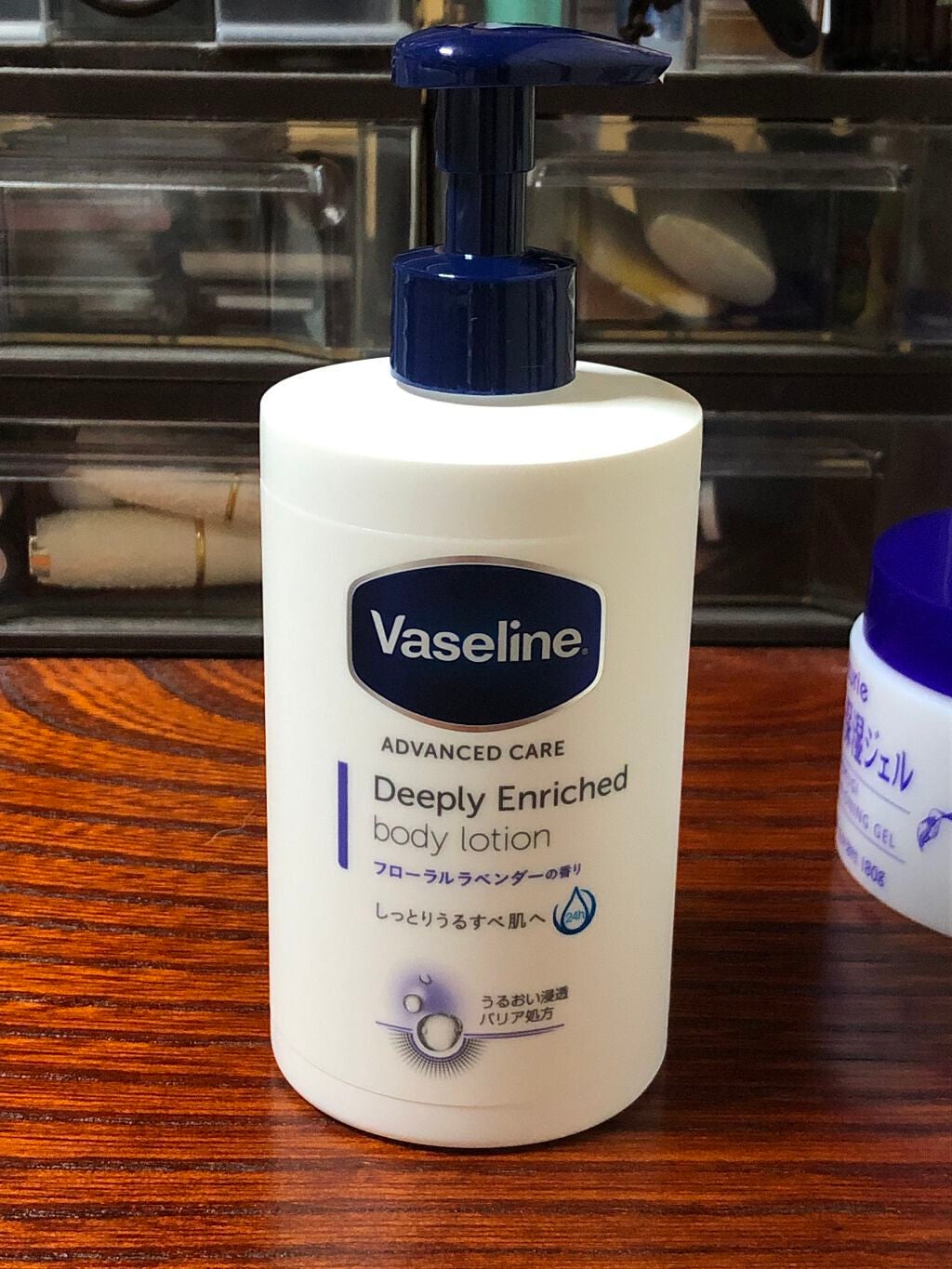 ディープリーエンリッチド ボディローション フローラルラベンダーの香り/ヴァセリン/ボディローションを使ったクチコミ(1枚目)
