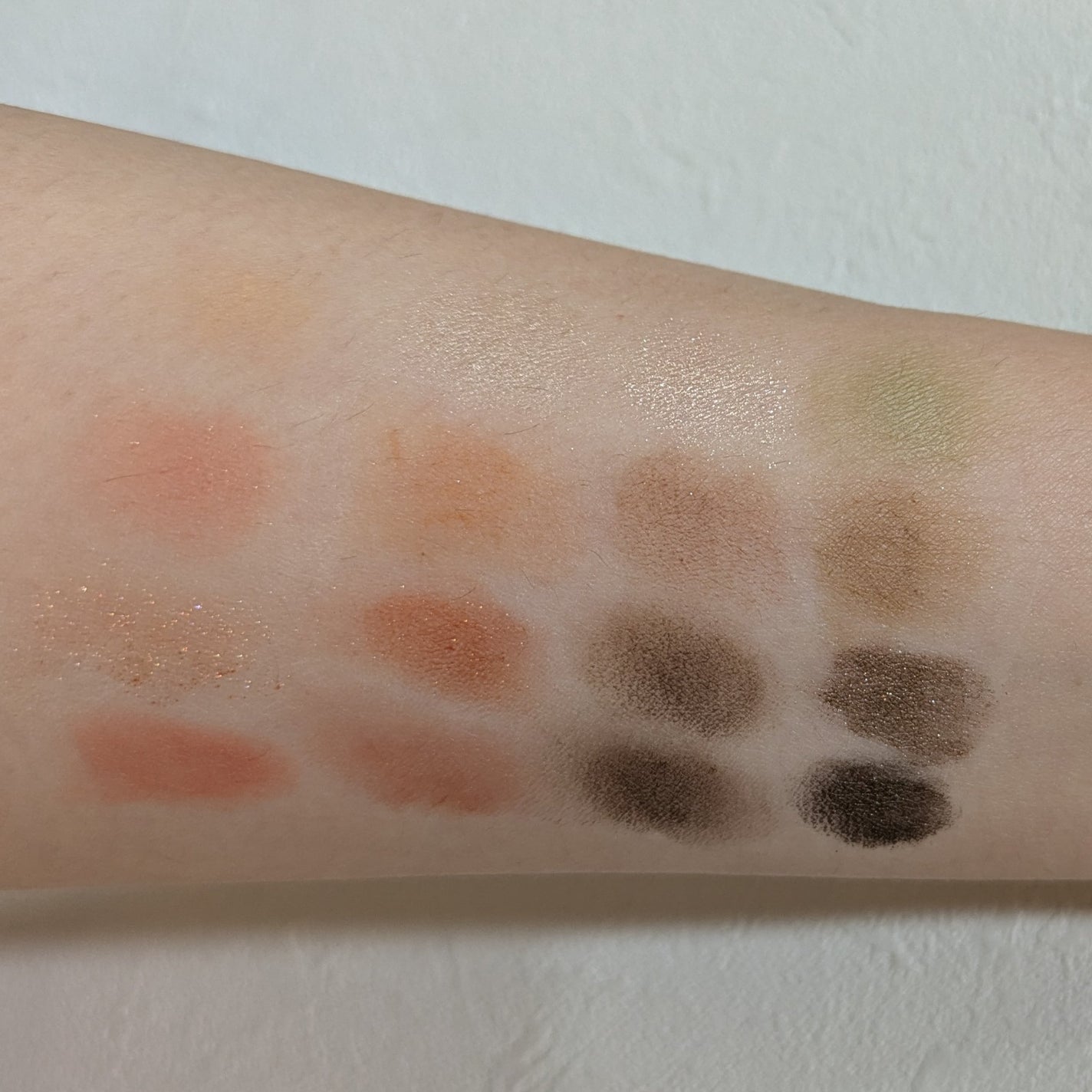 ソフトブラーリングアイパレット/wakemake/アイシャドウパレットを使ったクチコミ(3枚目)