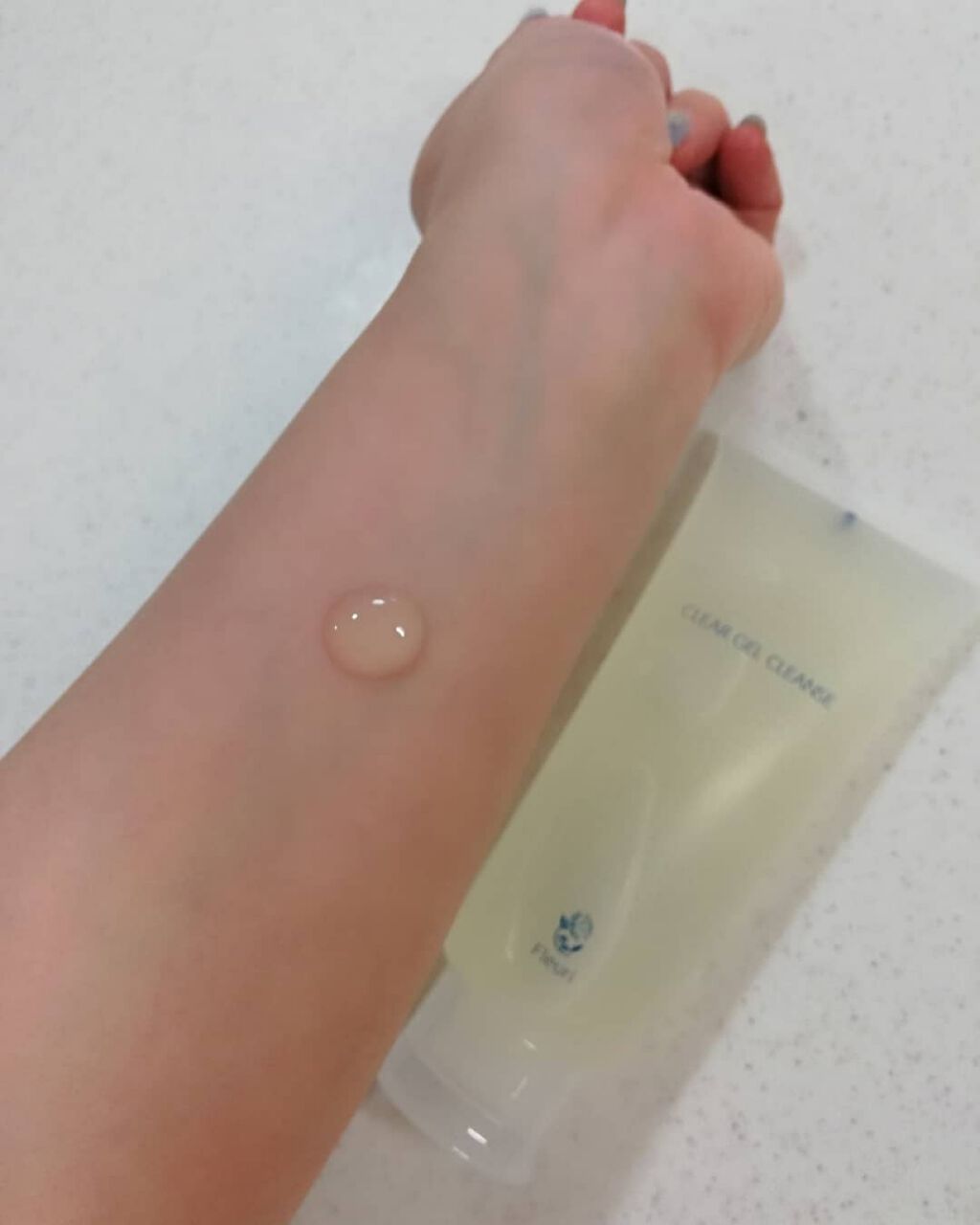 クリアゲルクレンズ/Ｆleuri(フルリ)/クレンジングジェルを使ったクチコミ（2枚目）