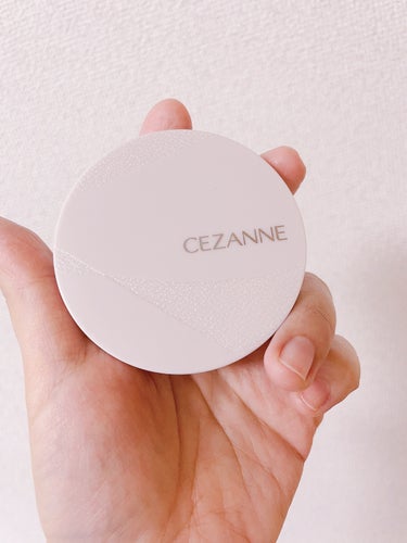 CEZANNE 毛穴レスパウダーのクチコミ「🎀CEZANNE毛穴レスパウダー🎀

正直に言うと、粉のキメが荒く、しっとり目なせいかファンデ.....」（2枚目）