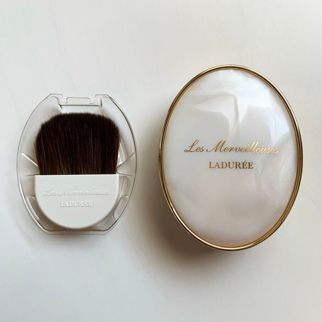 パウダーブラッシュ/レ・メルヴェイユーズ ラデュレ/パウダーチークを使ったクチコミ(2枚目)