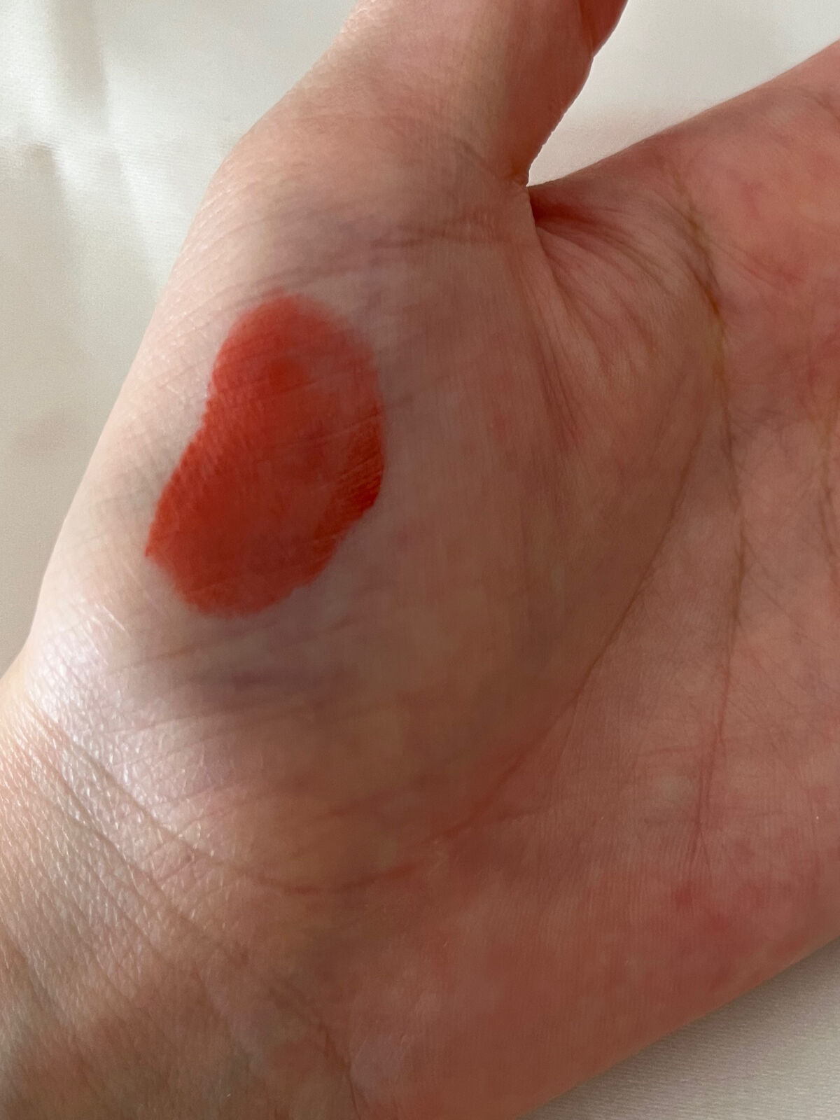 ミネラルティントオイル/4U2/リップティントを使ったクチコミ（3枚目）