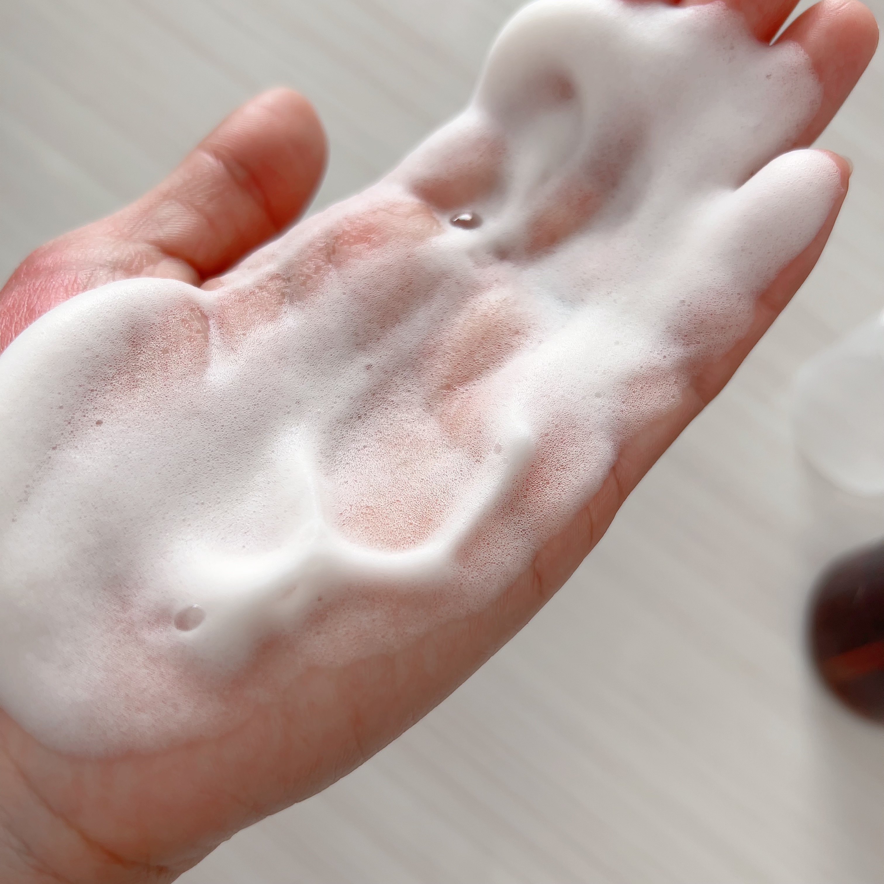 グリーンティーモイスチャーバブルフォーム/ラウンドアラウンド/泡洗顔を使ったクチコミ（3枚目）