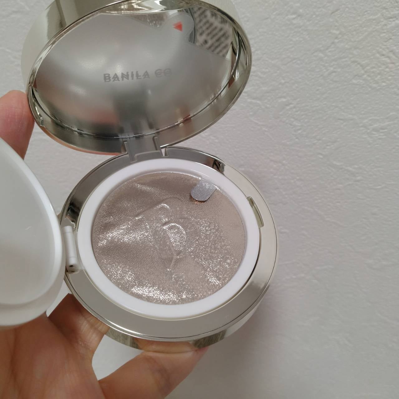 カバーリシャス アルティメット ホワイトクッション/BANILA CO/クッションファンデーションを使ったクチコミ(4枚目)