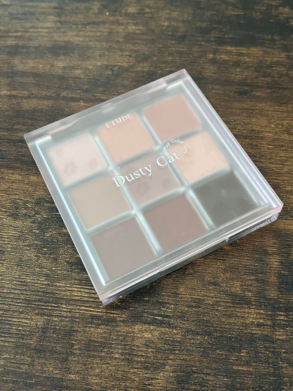 プレイカラーアイズ ダスティキャット/ETUDE/アイシャドウパレットを使ったクチコミ(1枚目)