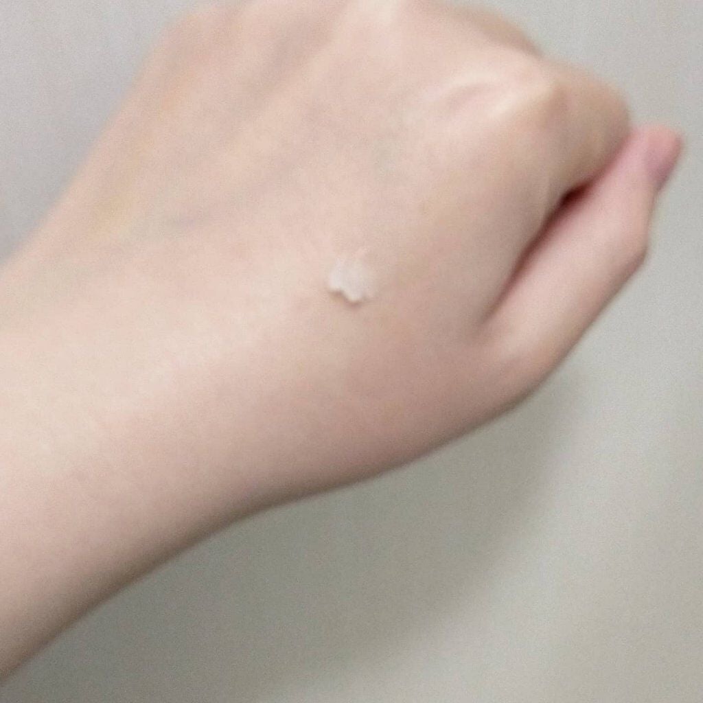 エッセンスハーブバームクリーム/MiMC/フェイスバームを使ったクチコミ(2枚目)