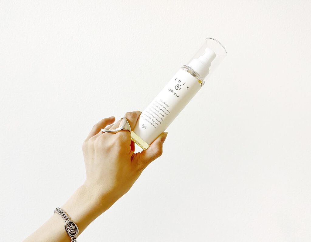 ルーティー スタイリングオイル リッチ/LUTY/ヘアオイルを使ったクチコミ(1枚目)