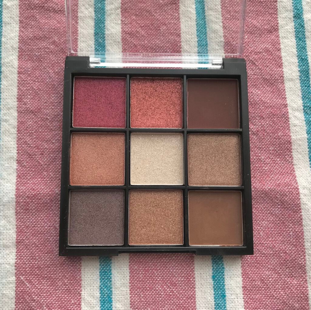 UR GLAM BLOOMING EYE COLOR PALETTE/U R GLAM/アイシャドウパレットを使ったクチコミ(3枚目)