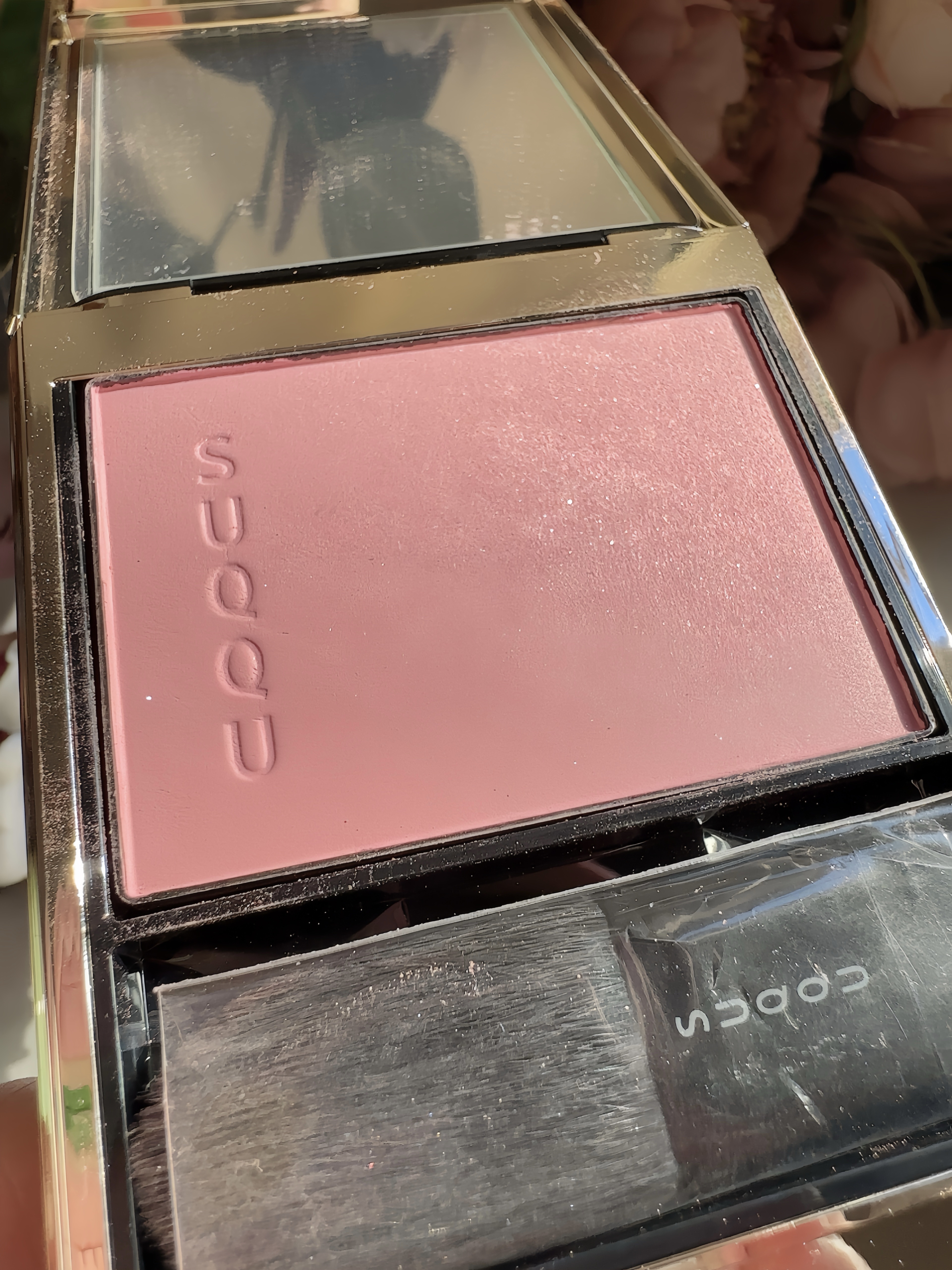 SUQQU ブラーリング カラー ブラッシュ 103 儚茶 ブラーリング カラー ブラッシュ 103 儚茶 -HAKANACHA / SUQQU