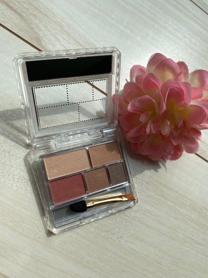 パーフェクトマルチアイズ/キャンメイク/アイシャドウパレットを使ったクチコミ(2枚目)