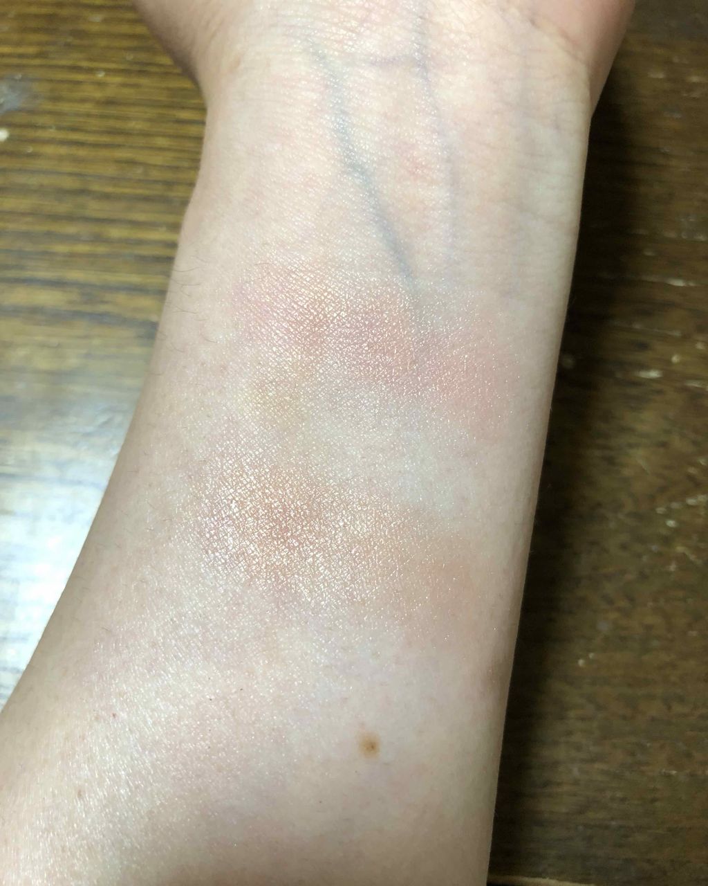 シングルカラーアイシャドウ/CEZANNE/単色アイシャドウを使ったクチコミ(2枚目)