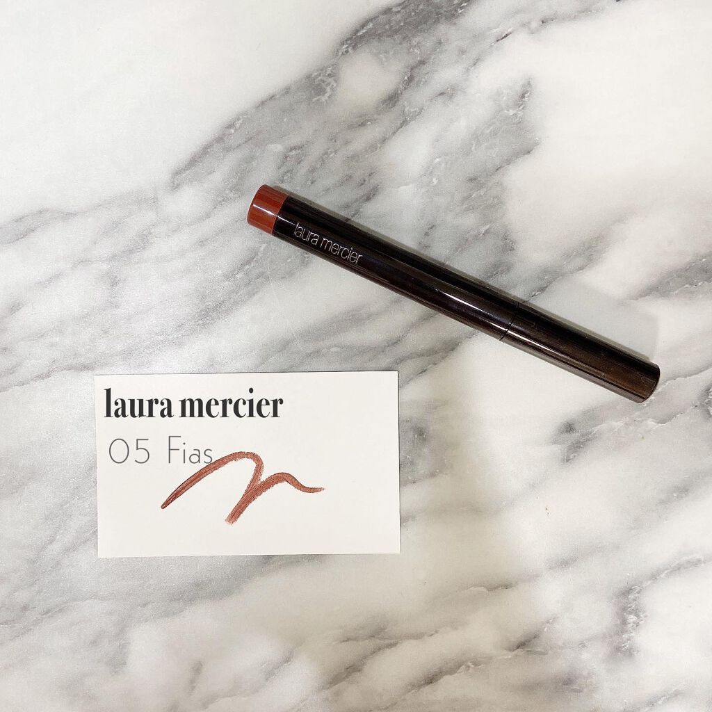 ヴェロア エクストリーム マット リップスティック 05 フィアス/ローラ メルシエ/口紅を使ったクチコミ（2枚目）