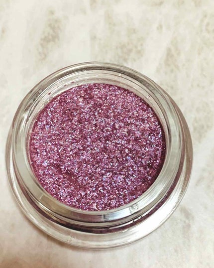 クチュール ホログラム パウダー/YVES SAINT LAURENT BEAUTE/ボディパウダーを使ったクチコミ(2枚目)