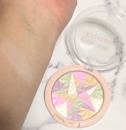 トーンアップフェイスパウダー/Kirei&co./プレストパウダーを使ったクチコミ(2枚目)