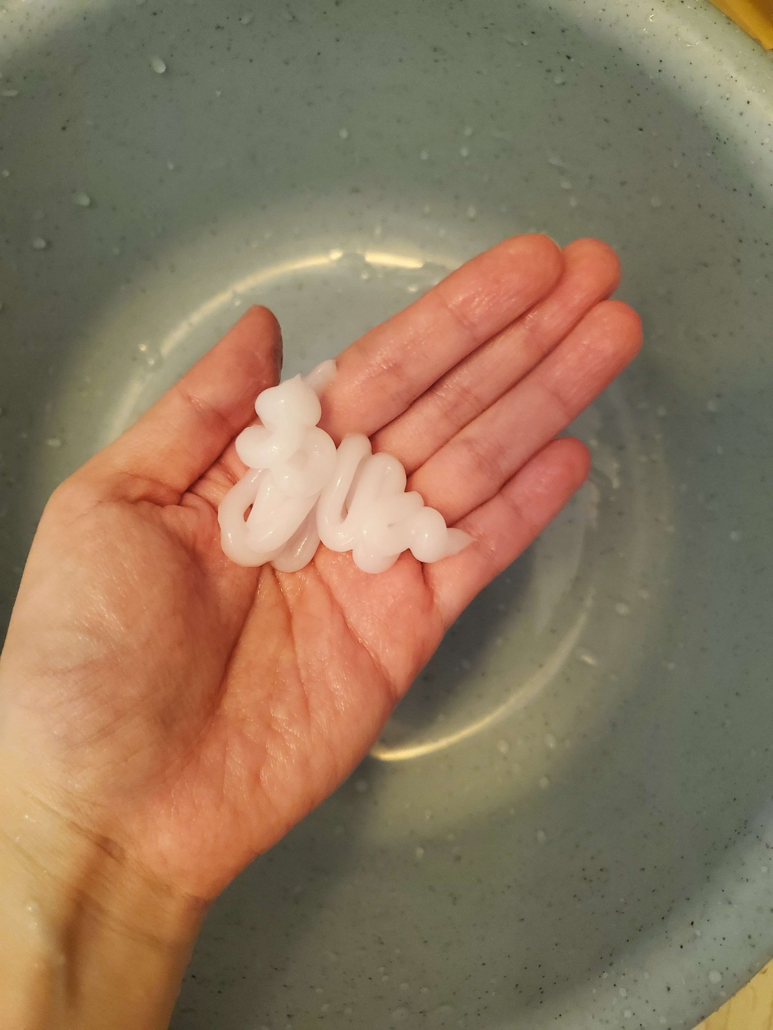 エッセンシャルプレミアム バリアシャンプー・コンディショナー シルキー＆スムース/エッセンシャル/市販シャンプーを使ったクチコミ（3枚目）