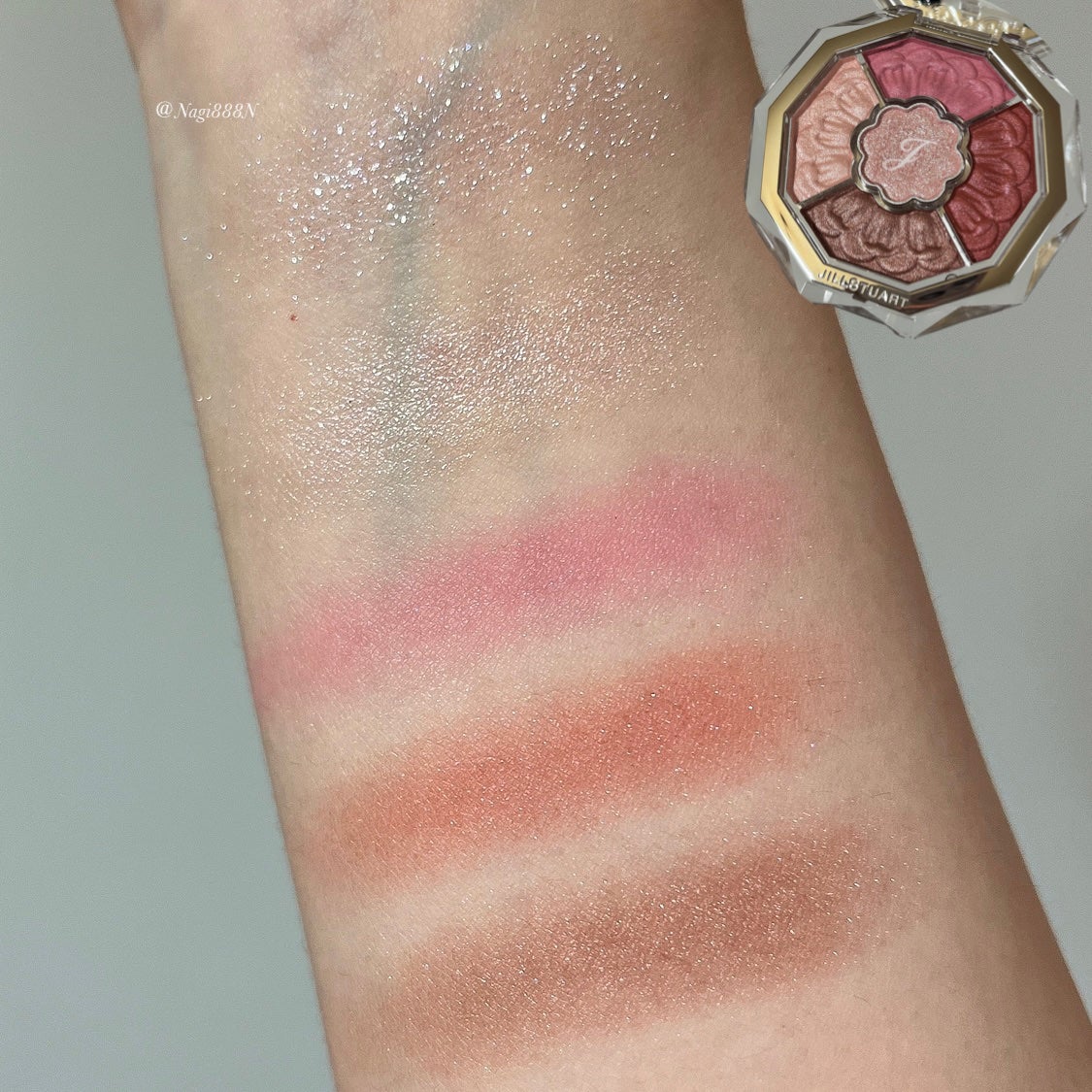 ジルスチュアート ブルームクチュール アイズ ジュエルドブーケ/JILL STUART/アイシャドウパレットを使ったクチコミ(2枚目)