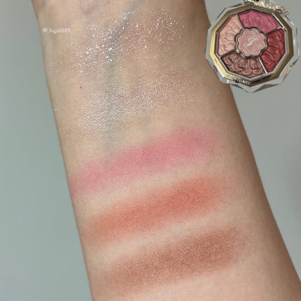 ジルスチュアート ブルームクチュール アイズ ジュエルドブーケ/JILL STUART/アイシャドウパレットを使ったクチコミ(2枚目)