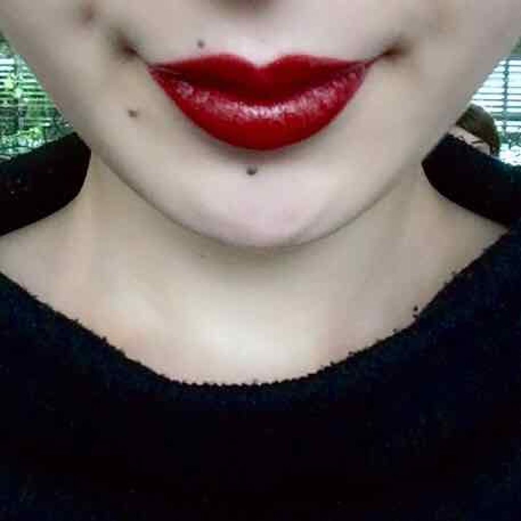 エクストラ クリーミー ラウンド リップスティック/NYX Professional Makeup/口紅を使ったクチコミ(3枚目)