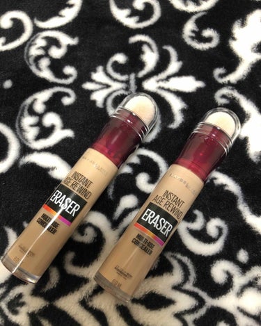 Maybellineのコンシーラー
コレ使いやすくて良いですよね～？
1塗りで広範囲に塗れる！(꒪꒫꒪ﾉﾉ"ﾊﾟﾁﾊﾟﾁﾊﾟﾁﾊﾟﾂ

だがしかし.......。(๑•́ω•̀๑)･･･ちょっと待って！