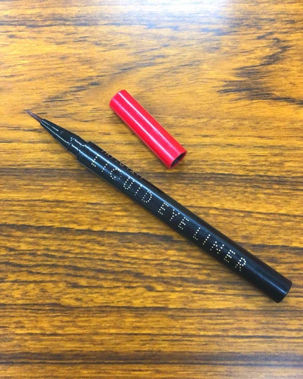 スーパーキープ リキッドライナー/インテグレート/リキッドアイライナーを使ったクチコミ(2枚目)