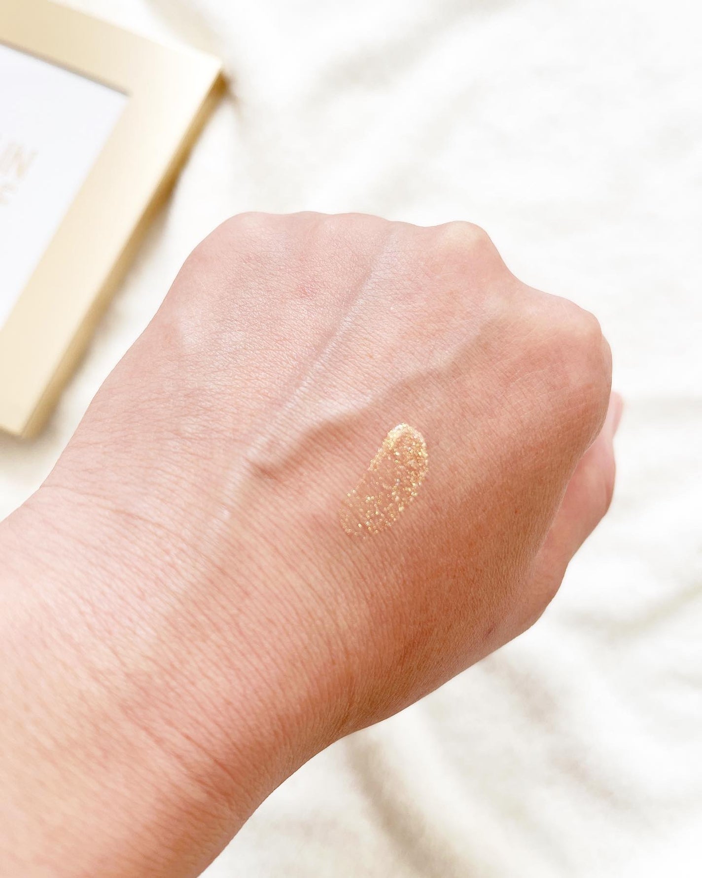 ラ・メイクハイアルアイズ/H×H/ジェル・クリームアイシャドウを使ったクチコミ(3枚目)