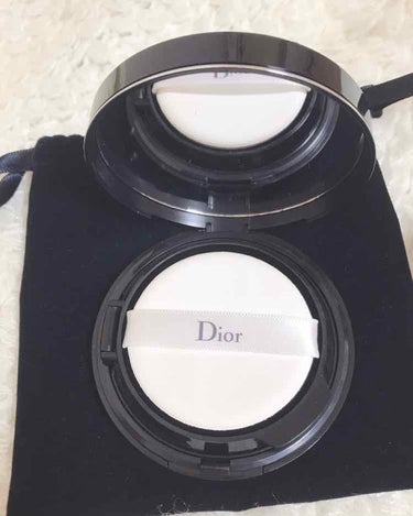 【旧】ディオールスキン フォーエヴァー クッション/Dior/クッションファンデーションを使ったクチコミ（2枚目）