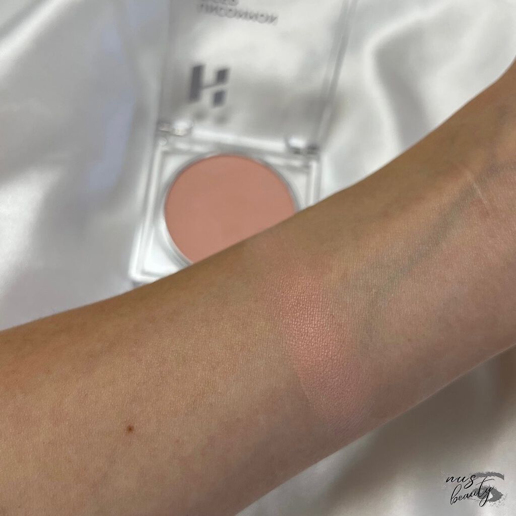 ブロウコレクティングシェイパー/HOLIKA HOLIKA/眉マスカラを使ったクチコミ(9枚目)