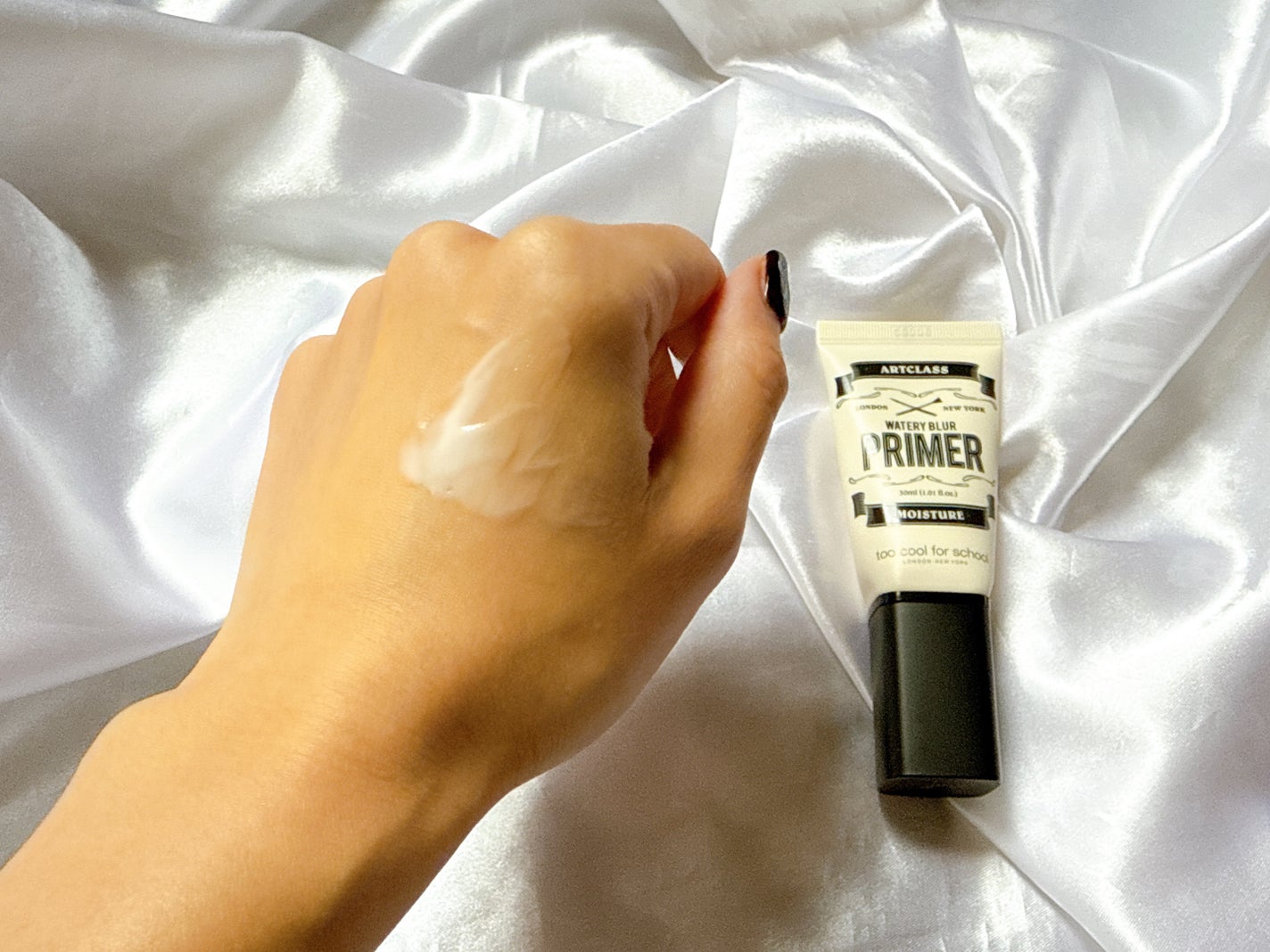 しっとり&なめらかウォータリーブラープライマー/too cool for school/化粧下地を使ったクチコミ(3枚目)