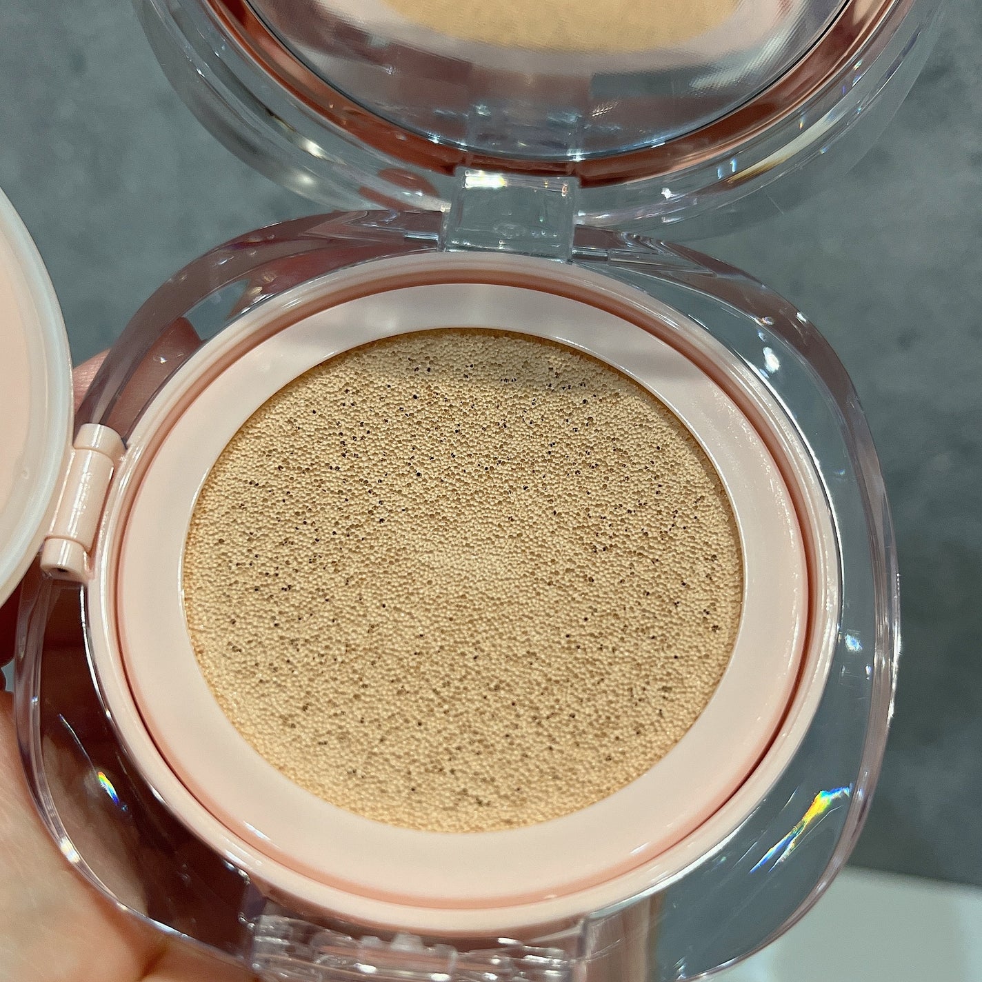 アリウル インクフェザーカバーラスティングクッション/Ariul/クッションファンデーションを使ったクチコミ(3枚目)