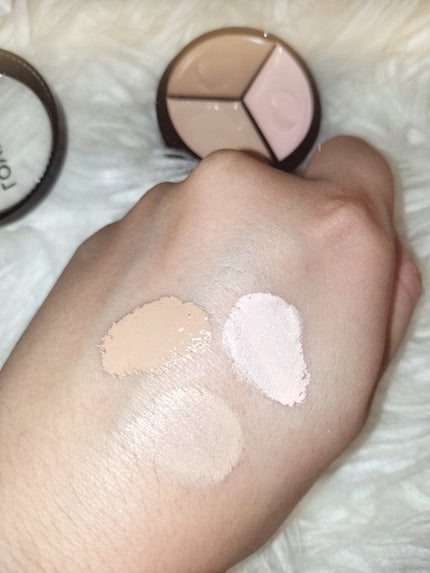 lovelycc マジックカバーチートコンシーラー/LOVELYCC/パレットコンシーラーを使ったクチコミ(5枚目)
