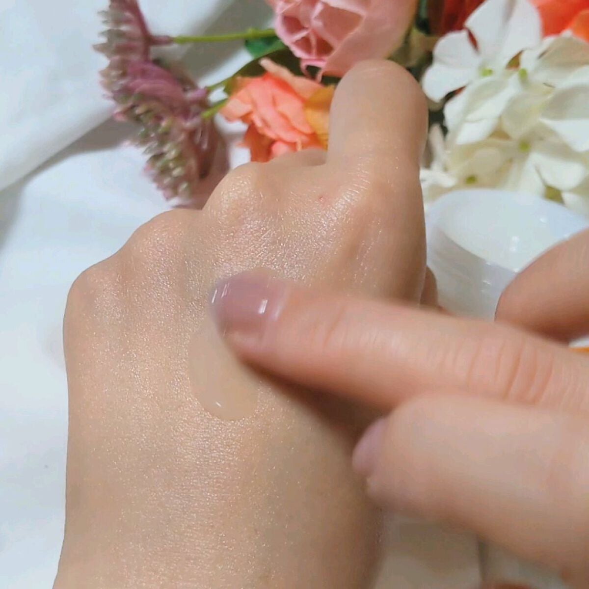 MIMI♡フォロバ on LIPS 「\シリーズ累計550万個突破❤️大人気オールインワンジェルの新..」(6枚目)