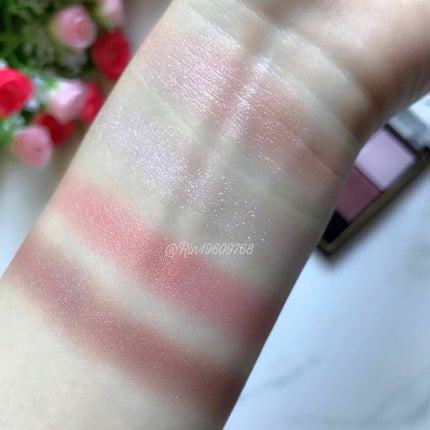 リアルクローズシャドウ/excel/アイシャドウパレットを使ったクチコミ(3枚目)