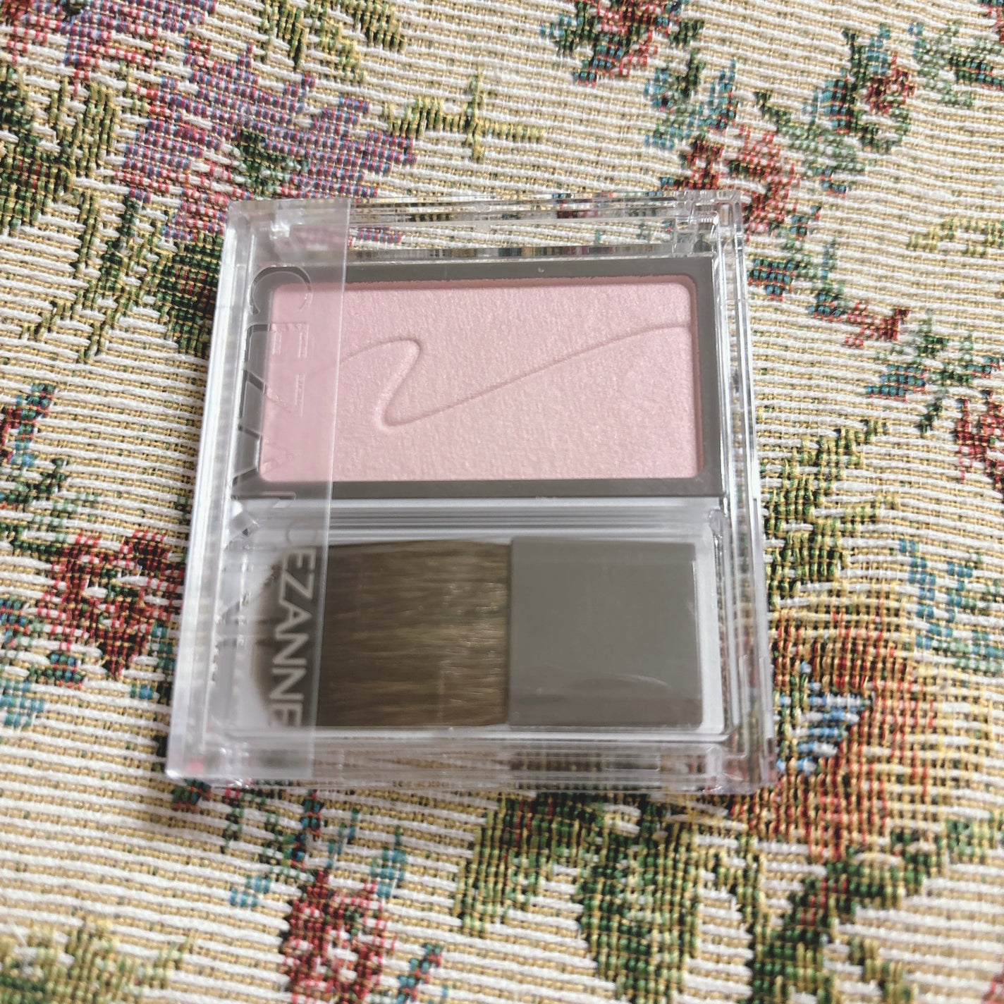 チークブラッシュ/CEZANNE/パウダーチークを使ったクチコミ(2枚目)